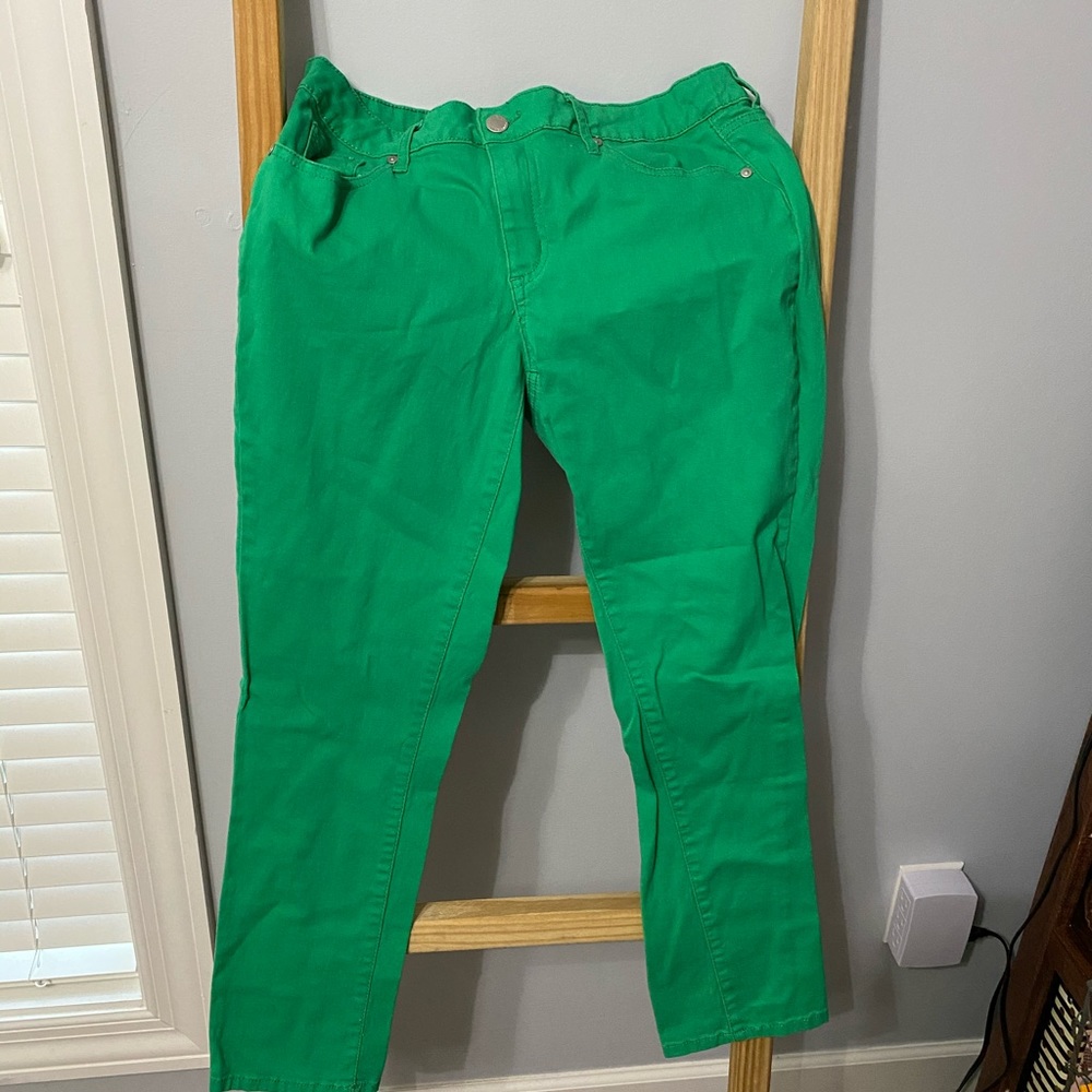 Crown & Ivy Green Pants